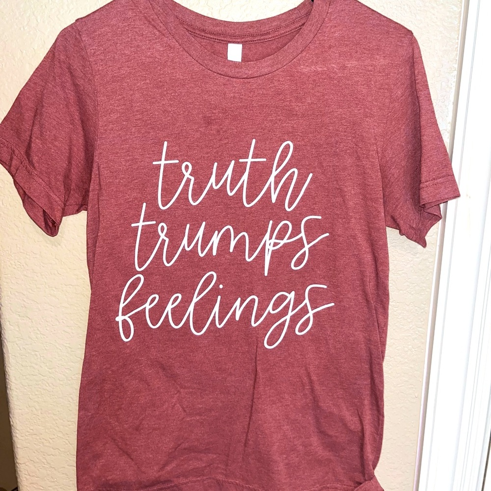 “Truth Trumps Feelings” Short Sleeve T-Shirt
